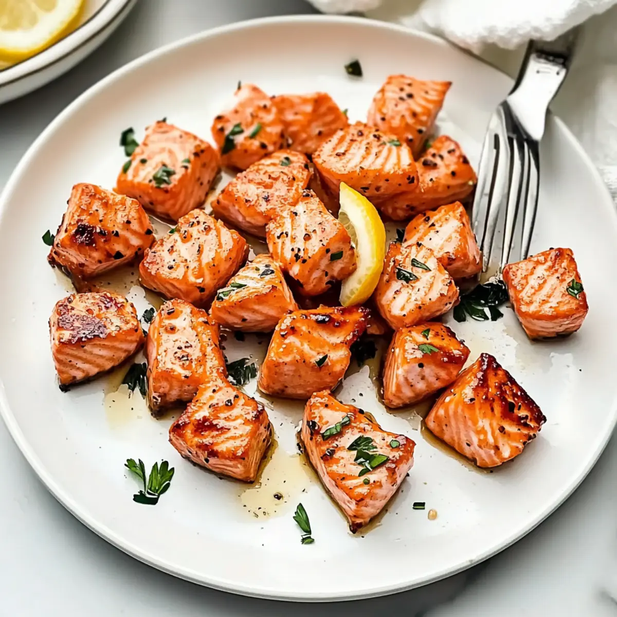 Air Fryer Salmon Bites
